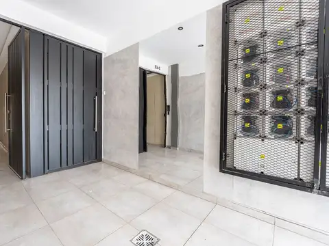 Depto Tipo Casa en Venta en El Palomar, USD 47.900
