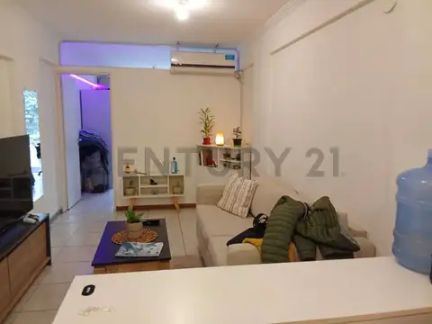 Buenos Aires 1200, Piso 1 C