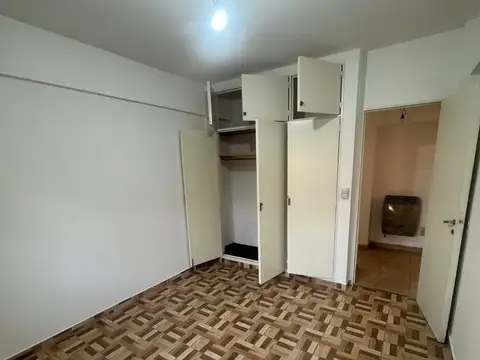 Departamento 4 Ambientes Con Balcón Y Cochera - El Palomar