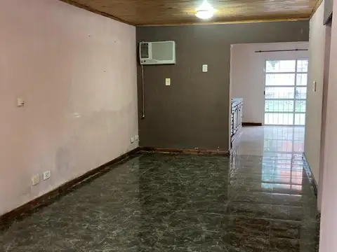 Galpon en Venta en Granadero Baigorria, USD 52.000