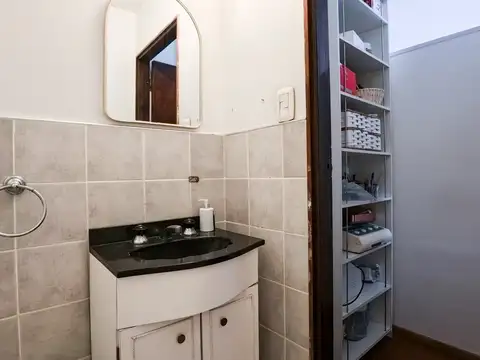 Casa en Venta en Villa Luro, USD 240.000