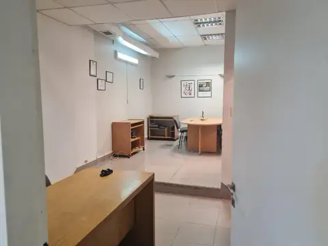 Oficina Monoambiente con 2 baños