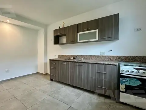 Depto Tipo Casa 3 ambientes con 1 baño