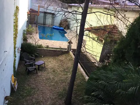 Casa y Depósito en Almagro