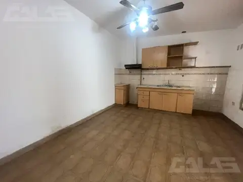 Depto Tipo Casa en Alquiler de 2 ambientes