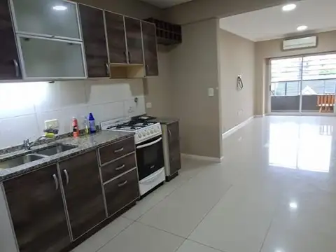 Departamento en Alquiler en Lanús Oeste, $ 950.000