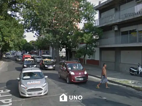 Terreno en Venta 11  mts Fondo