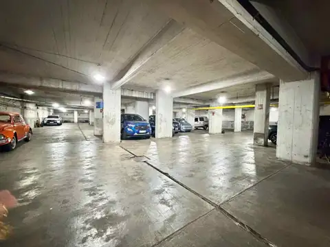 Venta cochera techada - edificio - ramos mejía
