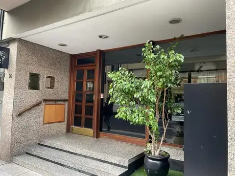 Gral Juan Lavalle 96 , Piso 6