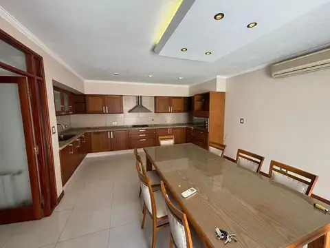 Casa en Venta en Rosario, USD 237.000