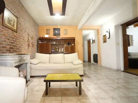 VENTA CASA EN SAAVEDRA LOTE PROPIO 250 m2