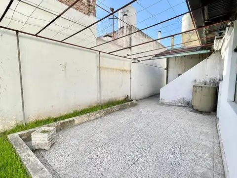 Depto Tipo Casa en Venta de 4 dormitorios