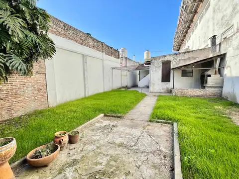 VENTA EN BLOCK 2 PH MISMO LOTE C/GALPON Y COCHERA