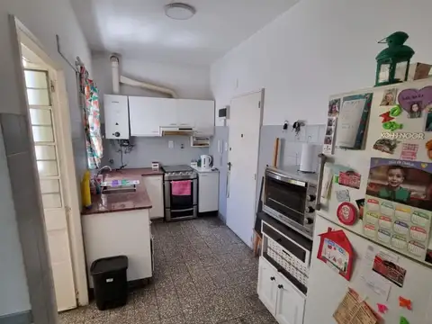 Depto Tipo Casa 4 ambientes con 2 baños