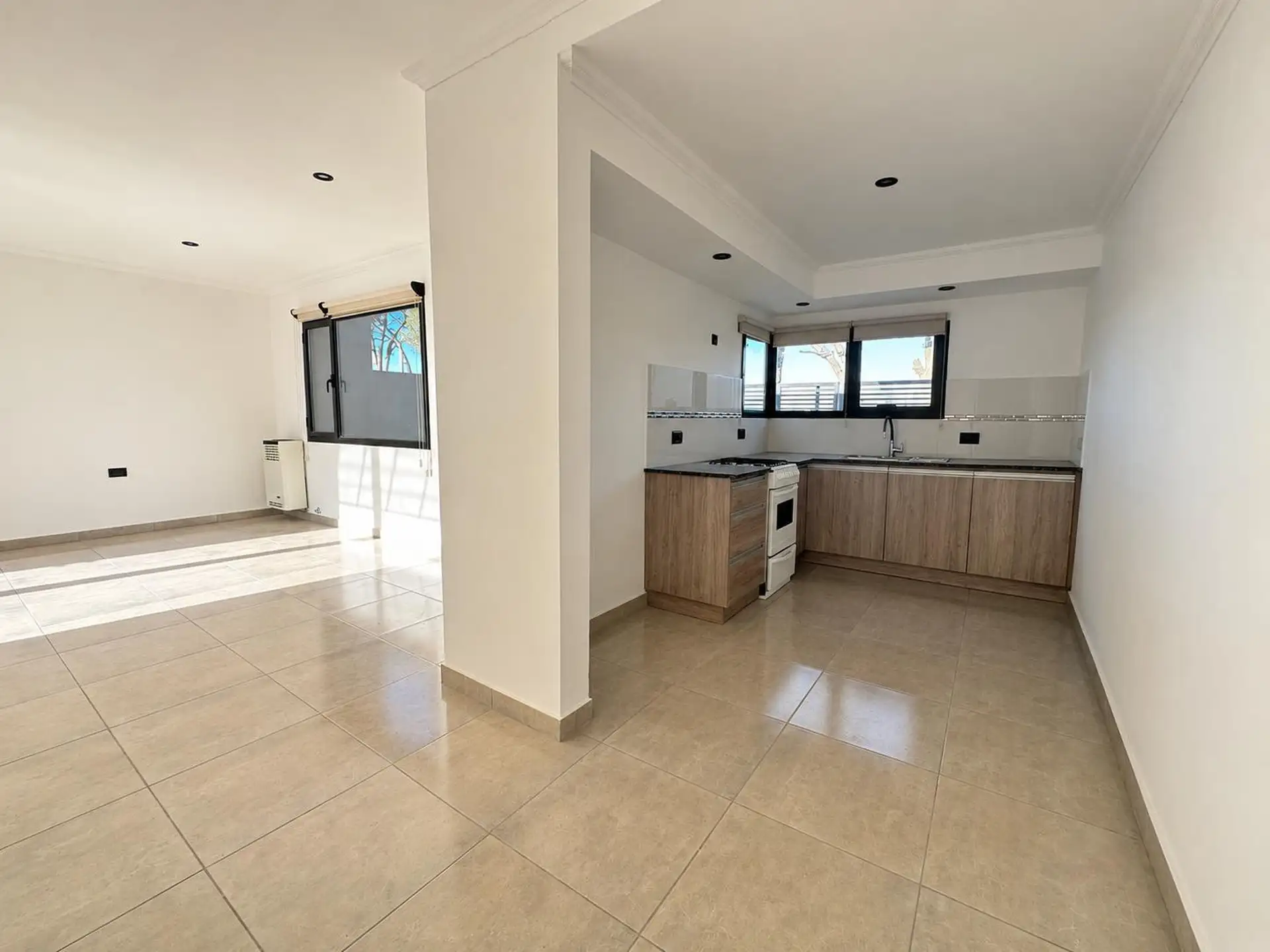Casa 2 dorm, 83m² a estrenar en barrio Hipódromo