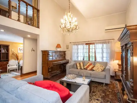 Casa en Venta de 5 dormitorios