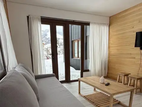 Casa 12 ambientes con 8 baños
