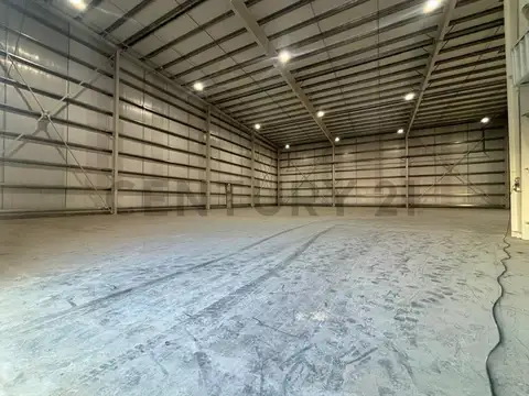 VENTA -  NAVE INDUSTRIAL - PIR MORENO - EXCELENTE ACCESO 1175mt²