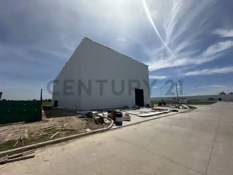 VENTA -  NAVE INDUSTRIAL - PIR MORENO - EXCELENTE ACCESO 1175mt²