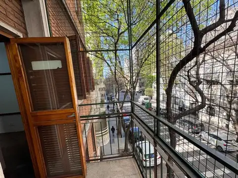 VENTA 3 AMBIENTES CABALLITO SUR PERMUTA