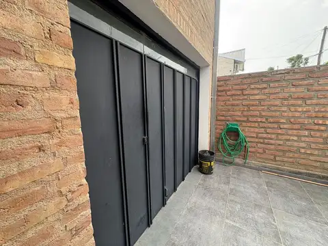 Casa en Alquiler en Neuquen, $ 3.000.000