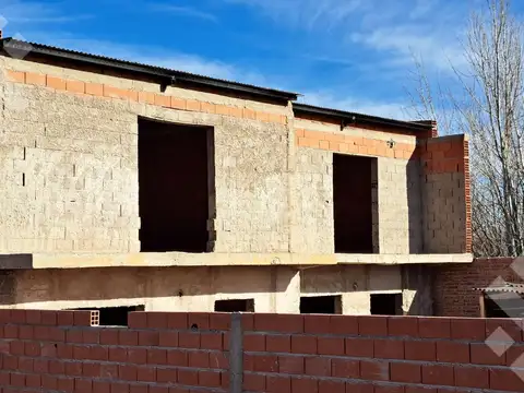 VENTA 2 DUPLEX EN PH, A TERMINAR. Bº Los Frutales, PLOTTIER / USD 92.000