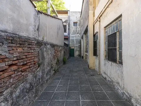 Casa 6 ambientes con 3 baños