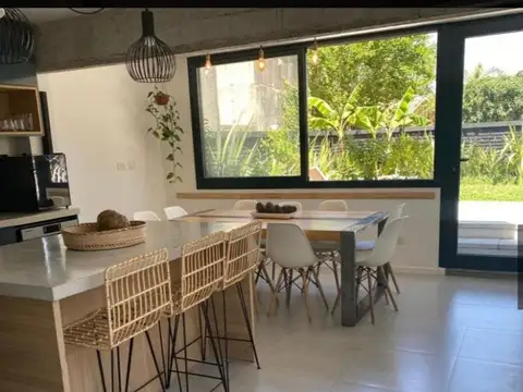 Casa en Venta PH 3 ambientes San Isidro