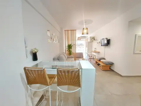 Departamento en Alquiler en Colegiales, $ 860.000