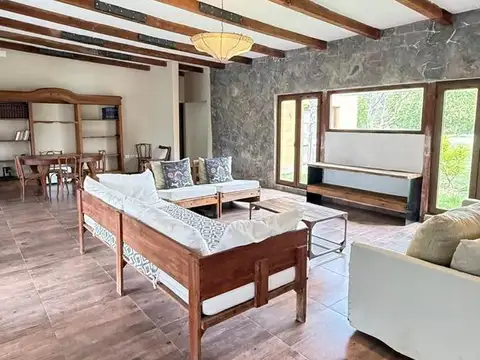 Casa en Venta en Tapia, USD 190.000