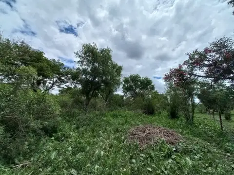 Terreno en Venta 20  mts Frente
