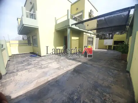 Casa PH 3 amb. - Una Cuadra del mar 