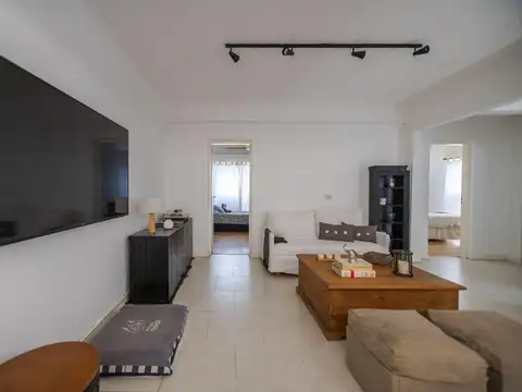 Depto Tipo Casa en Venta en Martinez, USD 175.000