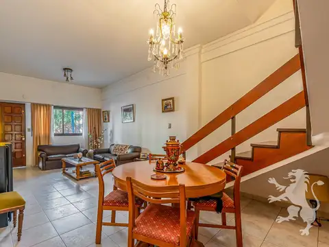 PH EN VENTA DE 4 AMBIENTES - PATIO - TERRAZA - BALCON - PLAYROOM - GARAGE - COLEGIALES
