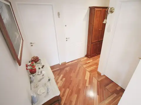 Departamento 5 ambientes con 2 baños