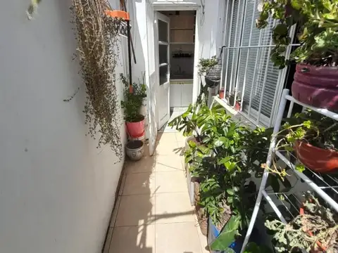 Depto Tipo Casa en Venta de 2 ambientes