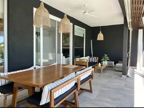 Casa en Alquiler Temporal en Benavidez, USD 10.500