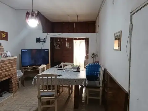 Venta | Propiedad compuesta | Casa Dto Local comercial | Fray Luis Beltrán | Bo. Centro