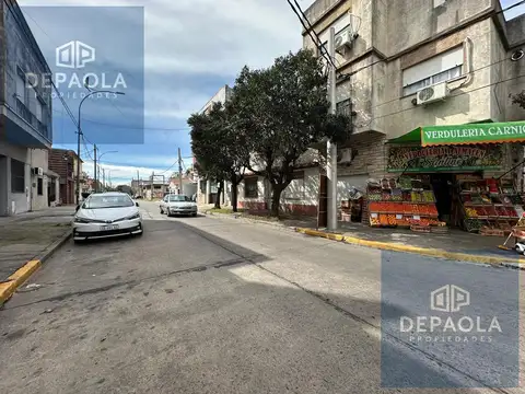 Depto Tipo Casa en Alquiler de 2 dormitorios