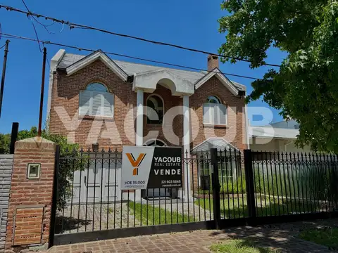 Casa en Venta en Manuel B Gonnet, USD 250.000