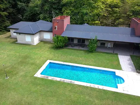 Casa en Venta en Lujan, USD 235.000