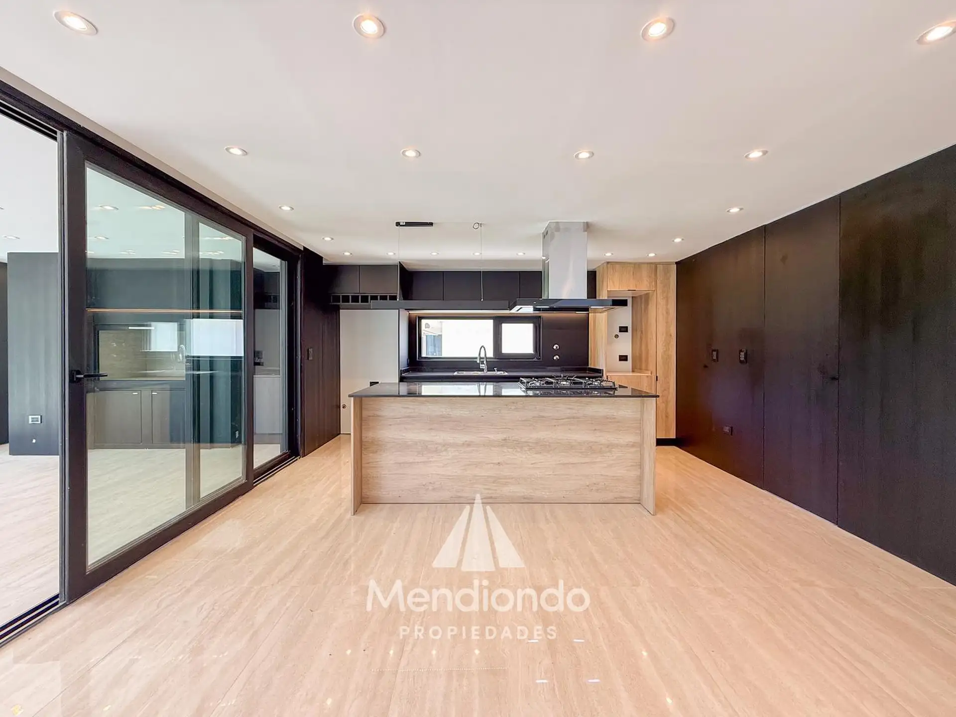 Casa 5 amb con piscina A ESTRENAR en Barrio Privado Tierras del Mar