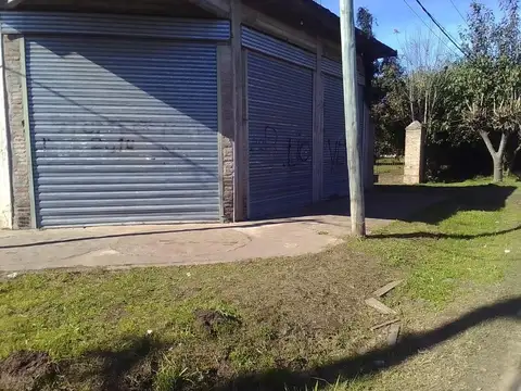 TERRENO CON LOCAL EN VENTA EN MORENO (LA REJA)