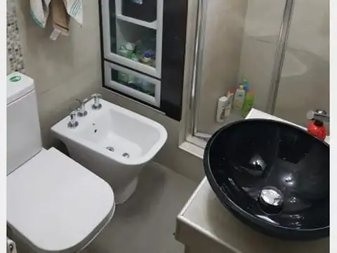 Casa 3 ambientes con 2 baños