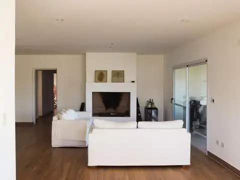 Casa en Alquiler de 3 dormitorios
