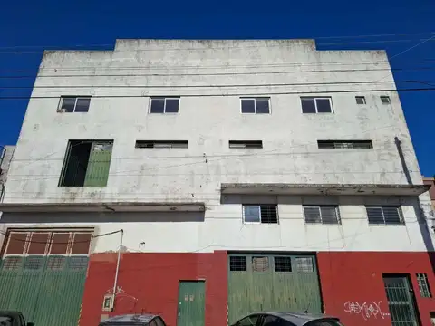 ALQUILER GALPON DOBLE FRENTE - LANUS