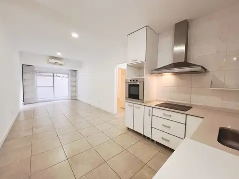 VENTA DEPARTAMENTO 3AMB.C/PATIO-ESCRITORIO.COCHERA