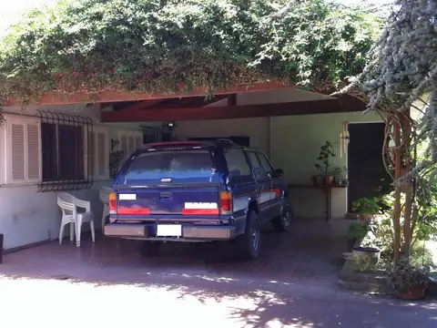 Casa en Venta con 1 cochera