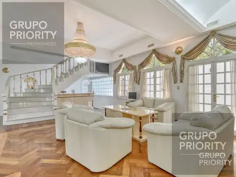 Casa en Venta de 5 dormitorios