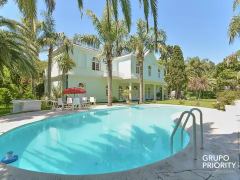 Casa en Venta en Barrio Parque Leloir, USD 2.999.000